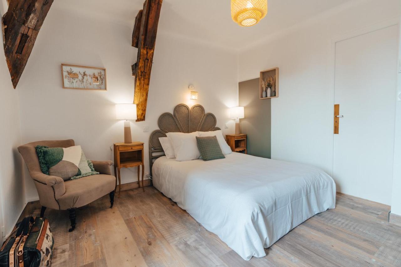 Hotel L'Abbaye แซงต์-ซีเพรียง ภายนอก รูปภาพ