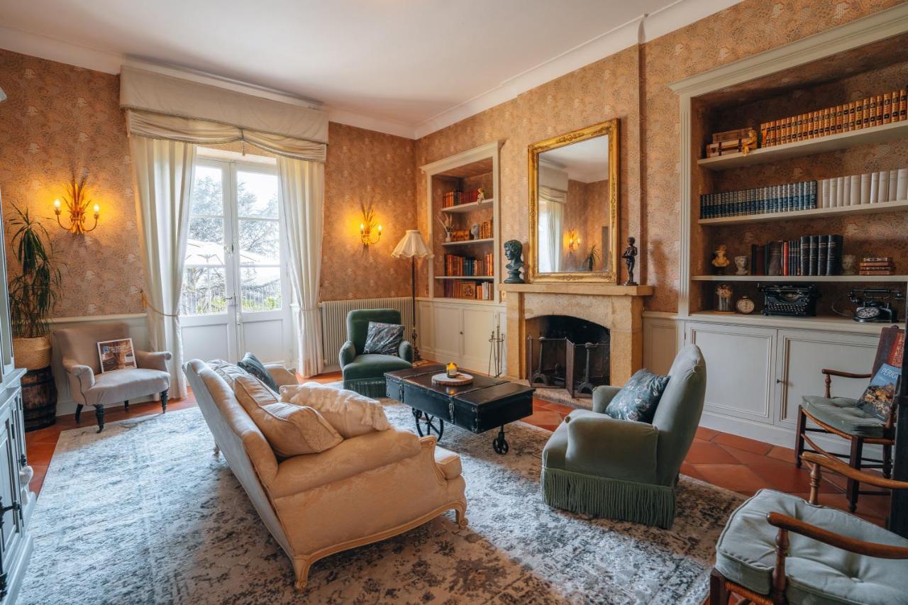 Hotel L'Abbaye แซงต์-ซีเพรียง ภายนอก รูปภาพ