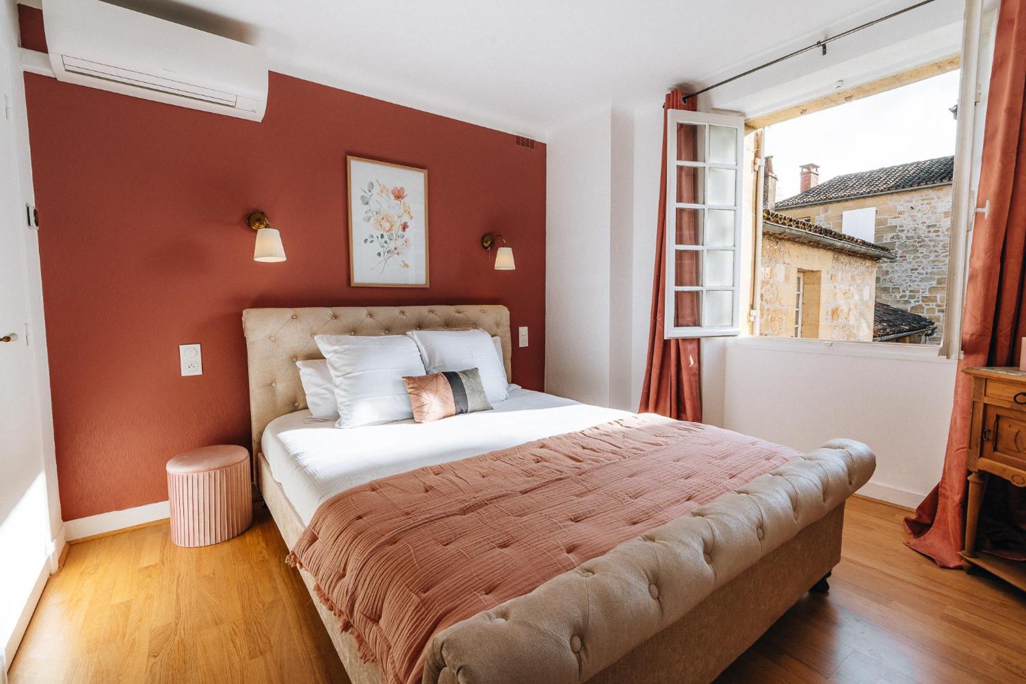 Hotel L'Abbaye แซงต์-ซีเพรียง ภายนอก รูปภาพ