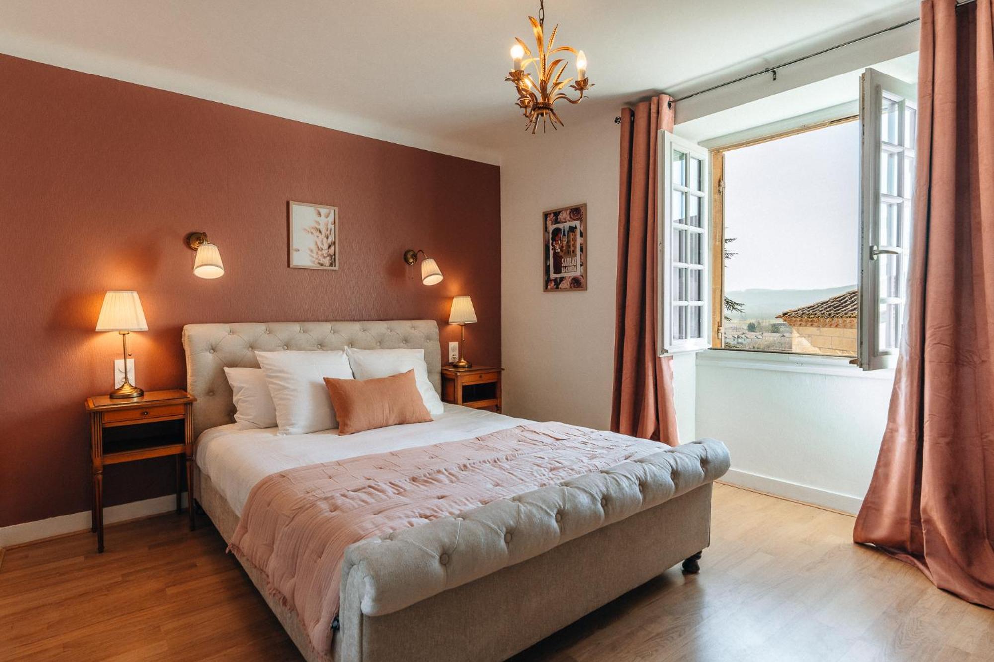 Hotel L'Abbaye แซงต์-ซีเพรียง ภายนอก รูปภาพ