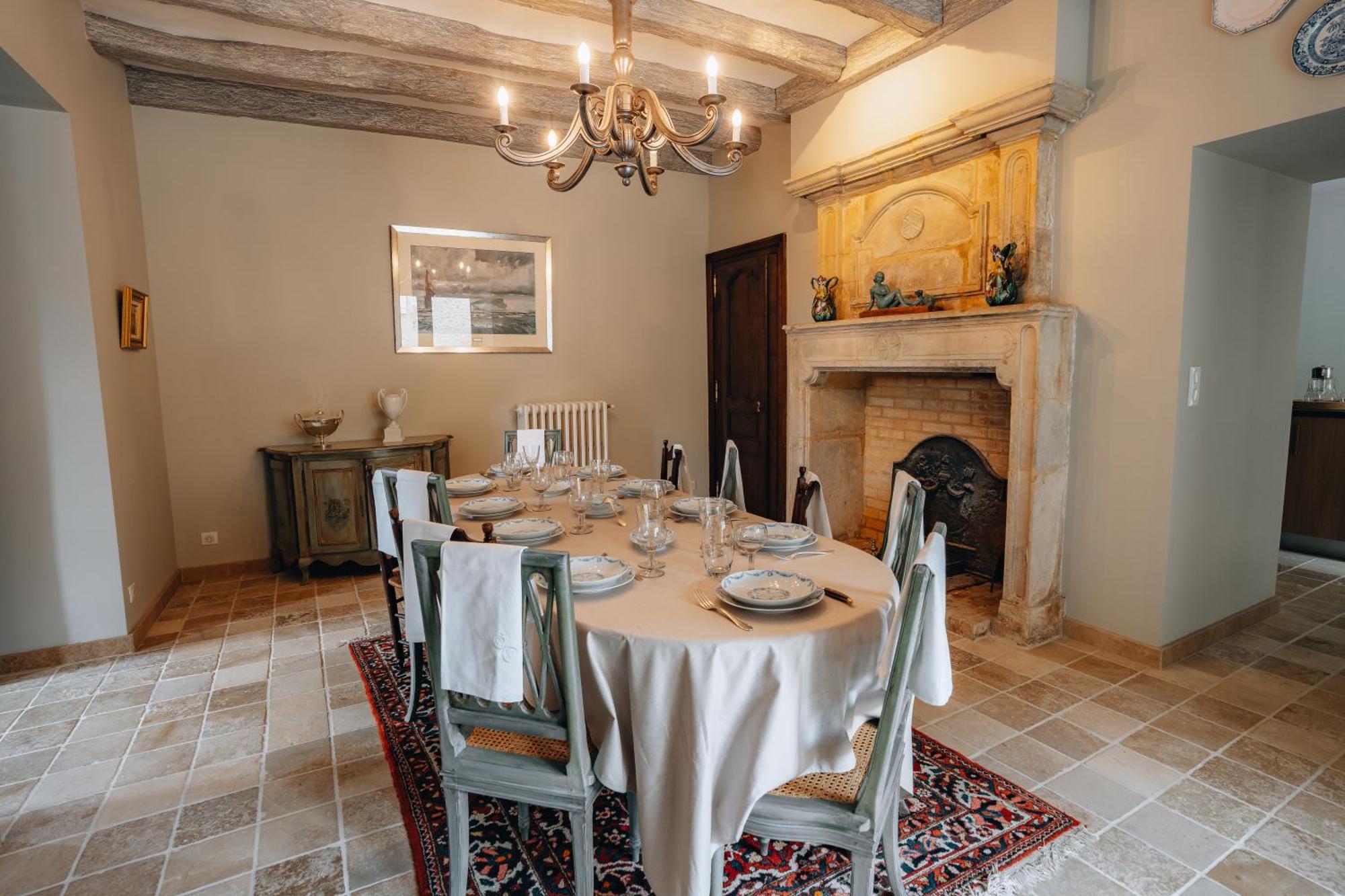 Hotel L'Abbaye แซงต์-ซีเพรียง ภายนอก รูปภาพ